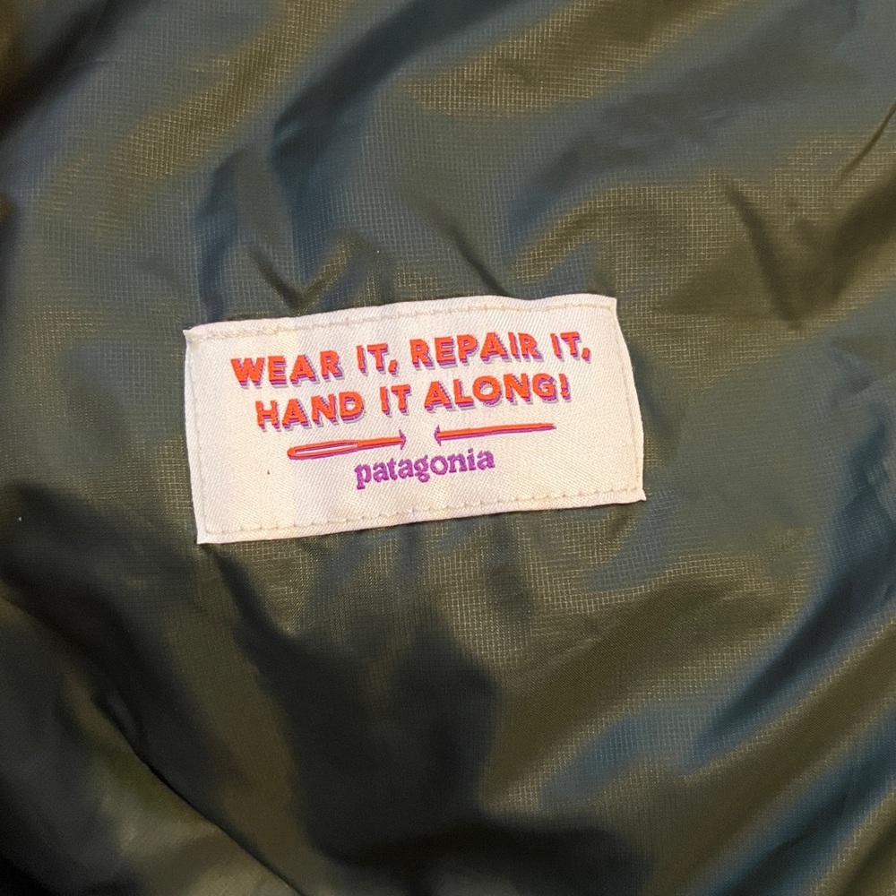 Patagonia Men’s Nano Puff Jacket - Picture 6 of 9